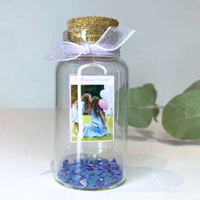 Cápsulas de recuerdos personalizadas a mano. Cápsulas de bebé, boda, momentos especiales